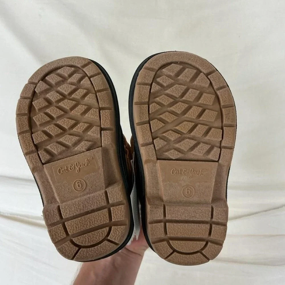 Cat & Jack Toddler Winter Boots | Size 6 | NWT ❄️🤎‎